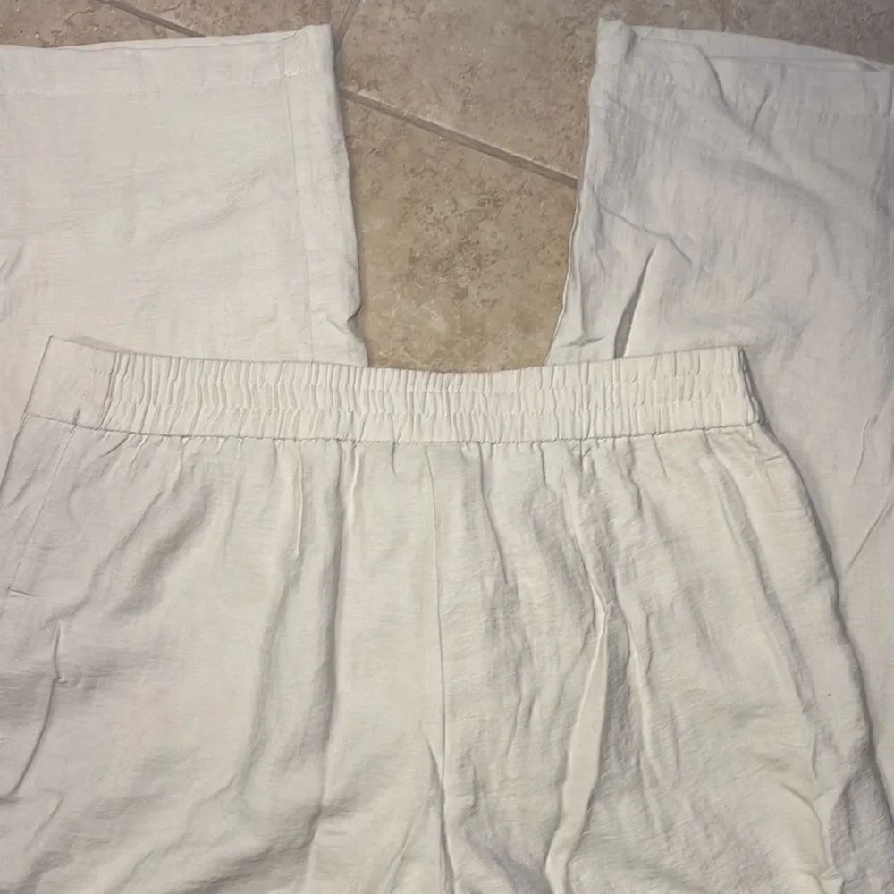 Chico’s cream pants  - Picture 4 of 6